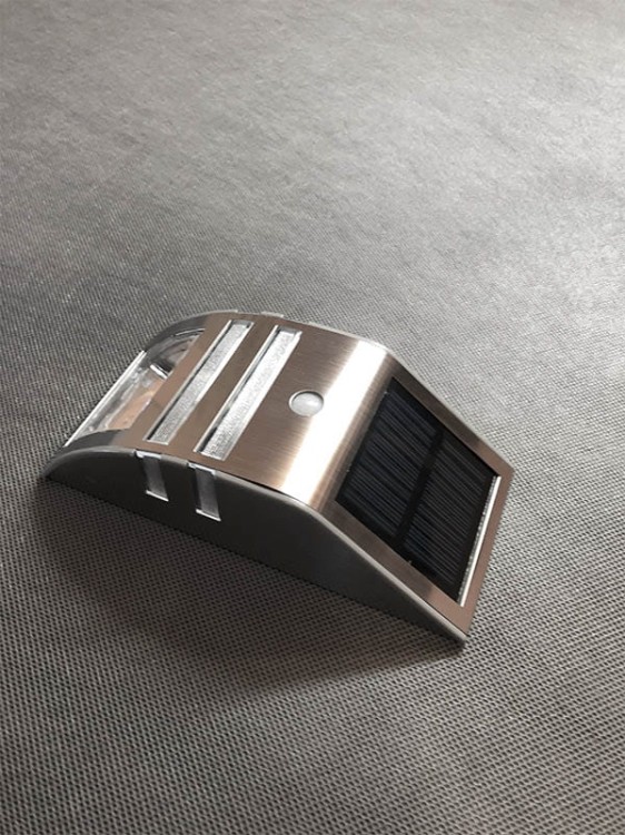 Kinkiet solarny z czujnikiem ruchu - L22113