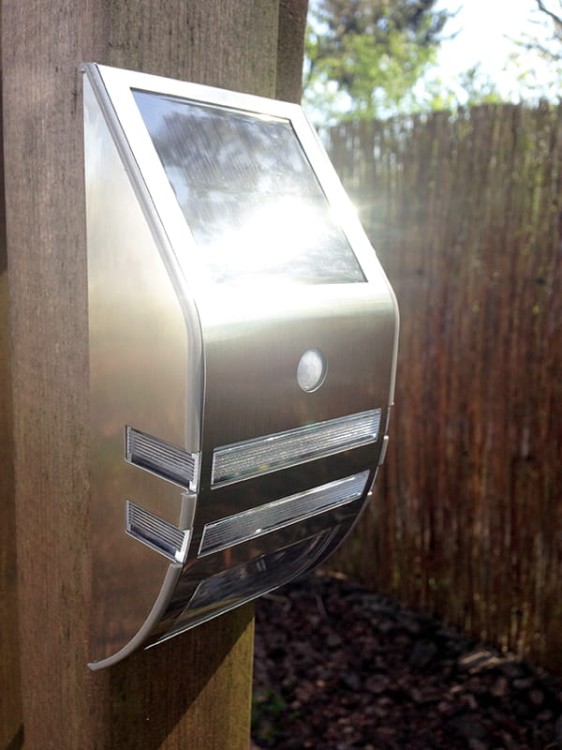 Kinkiet solarny z czujnikiem ruchu - L22113