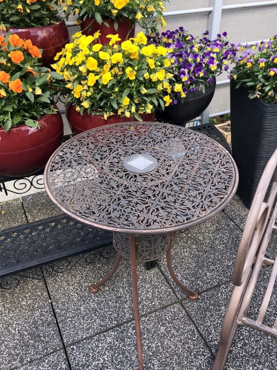 Solarny Stolik - Ozdoba Ogrodowa - 1030940
