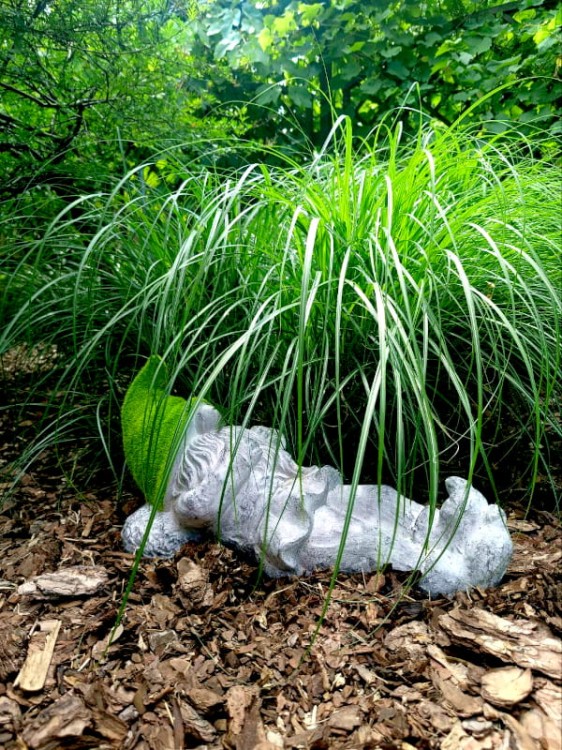Skrzat Drzemiący – duża figurka ogrodowa 56 cm