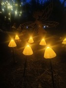 Solarna Ozdoba Ogrodowa - Polana Magicznych Grzybków