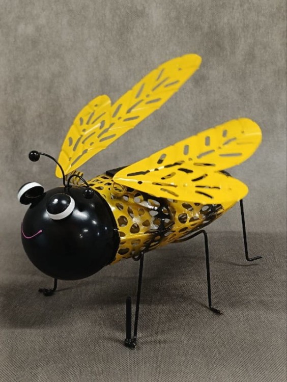 Solarna Ozdoba Ogrodowa - Pszczoła Ażurowa - 1050016