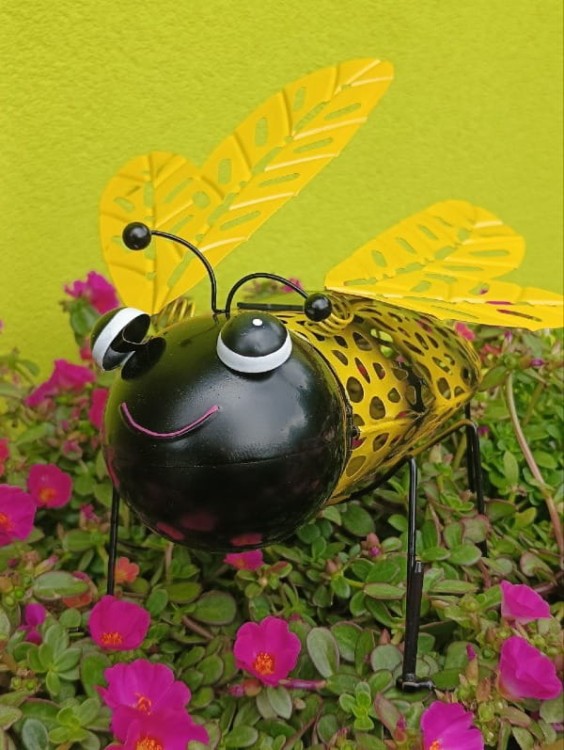 Solarna Ozdoba Ogrodowa - Pszczoła Ażurowa - 1050016