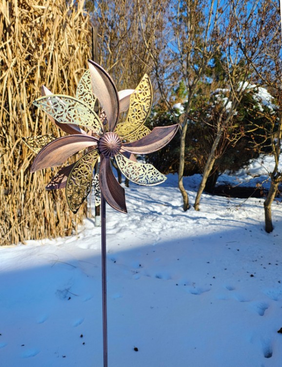 Rzeźba Wiatrowa - Anemon - 5703000 - Rzeźba Kinetyczna, Ozdoba Ogrodowa