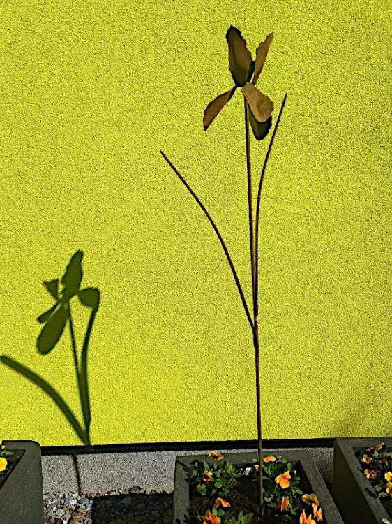 Irys 3D ozdoba ogrodowa z metalu