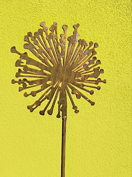 Czosnek ozdoba metalowa